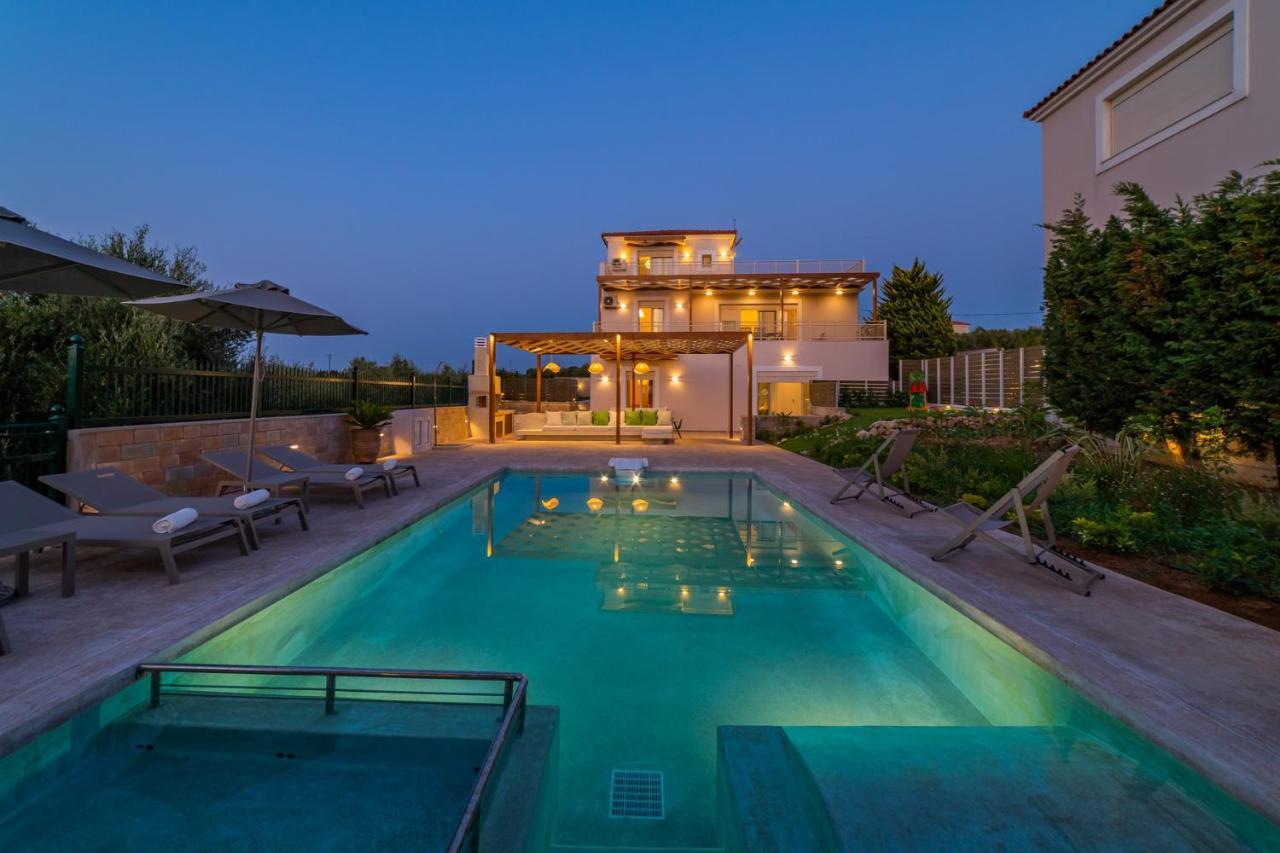 Estella Villa with Pool, Children Area, BBQ&Magnificent Views! Astérion Esterno foto