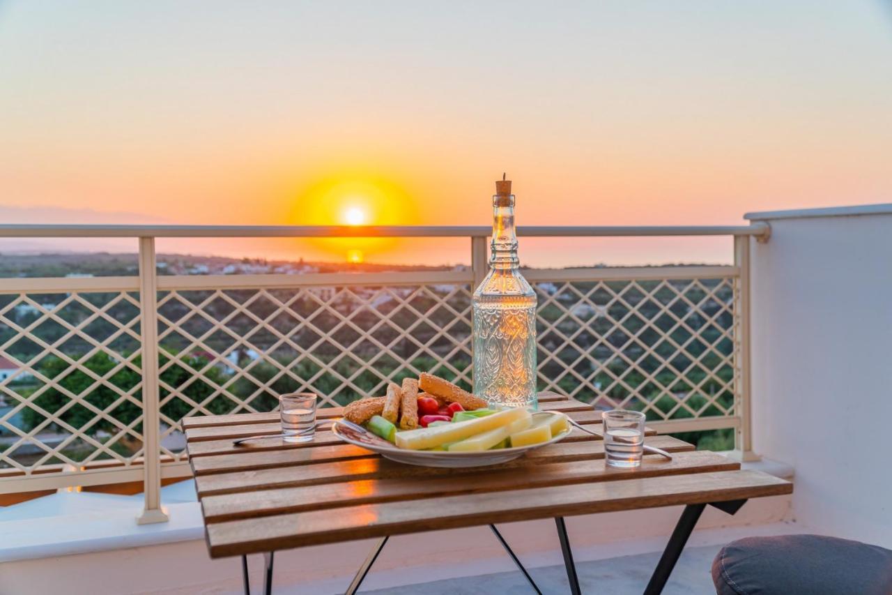 Estella Villa with Pool, Children Area, BBQ&Magnificent Views! Astérion Esterno foto