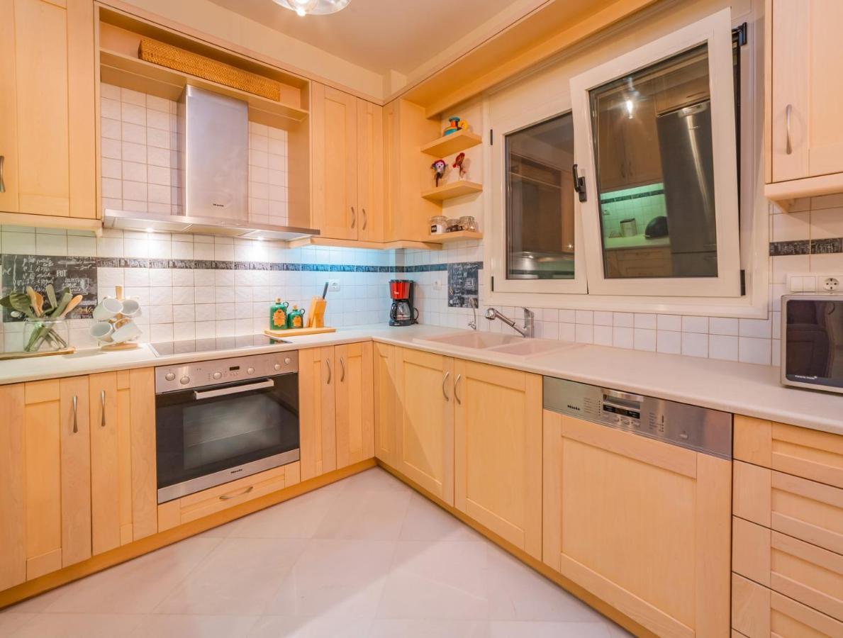 Estella Villa with Pool, Children Area, BBQ&Magnificent Views! Astérion Esterno foto