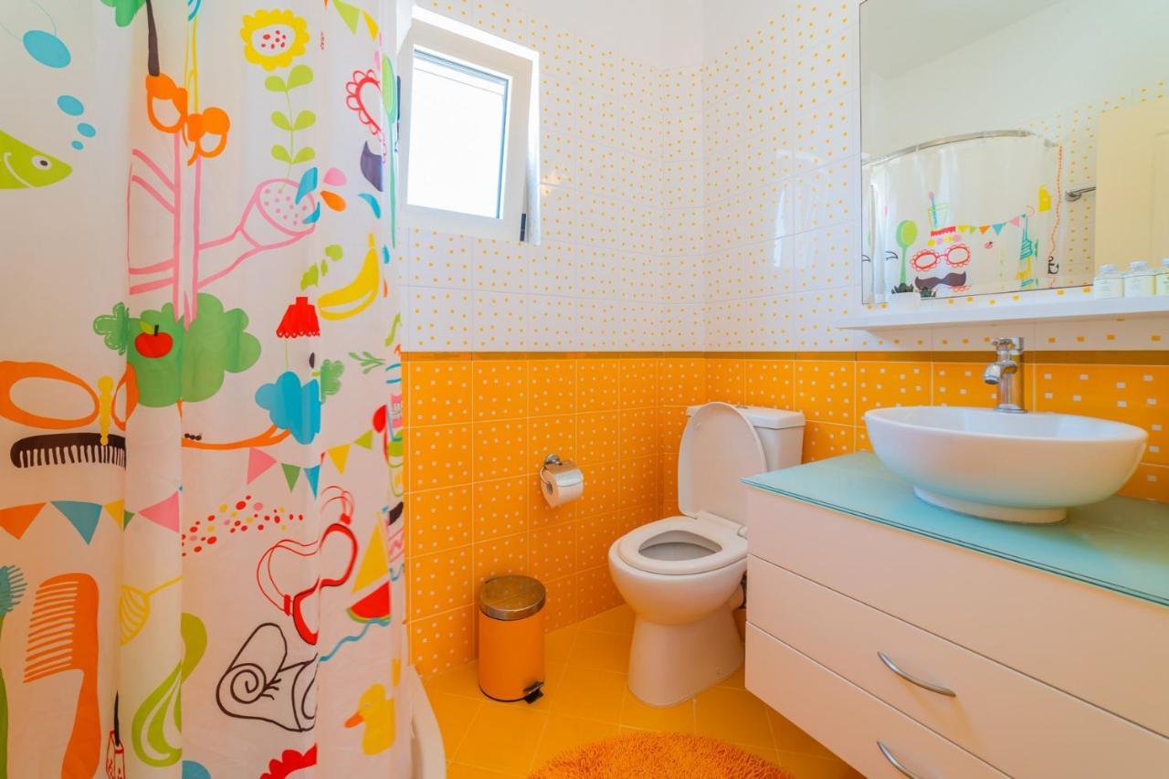 Estella Villa with Pool, Children Area, BBQ&Magnificent Views! Astérion Esterno foto