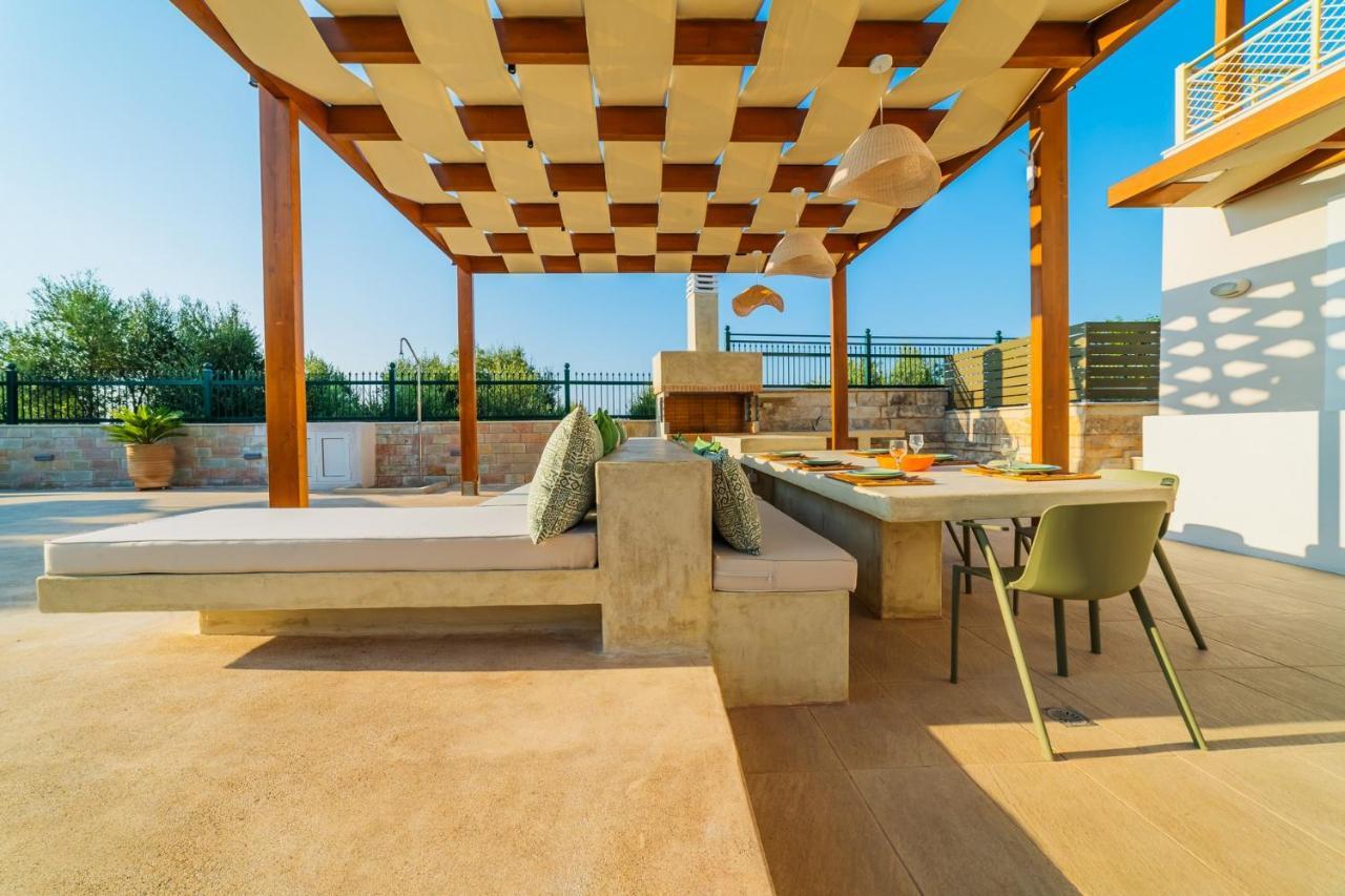 Estella Villa with Pool, Children Area, BBQ&Magnificent Views! Astérion Esterno foto